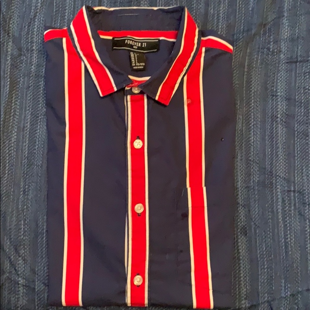 Stripe shirt sleeve shirt